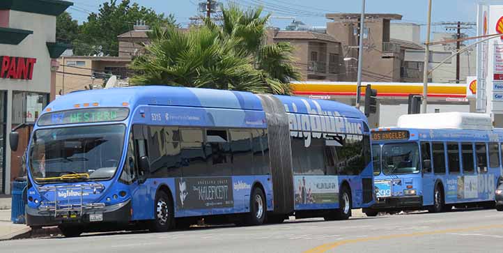 Santa Monica Big blue bus NABI 60-BRT 5315